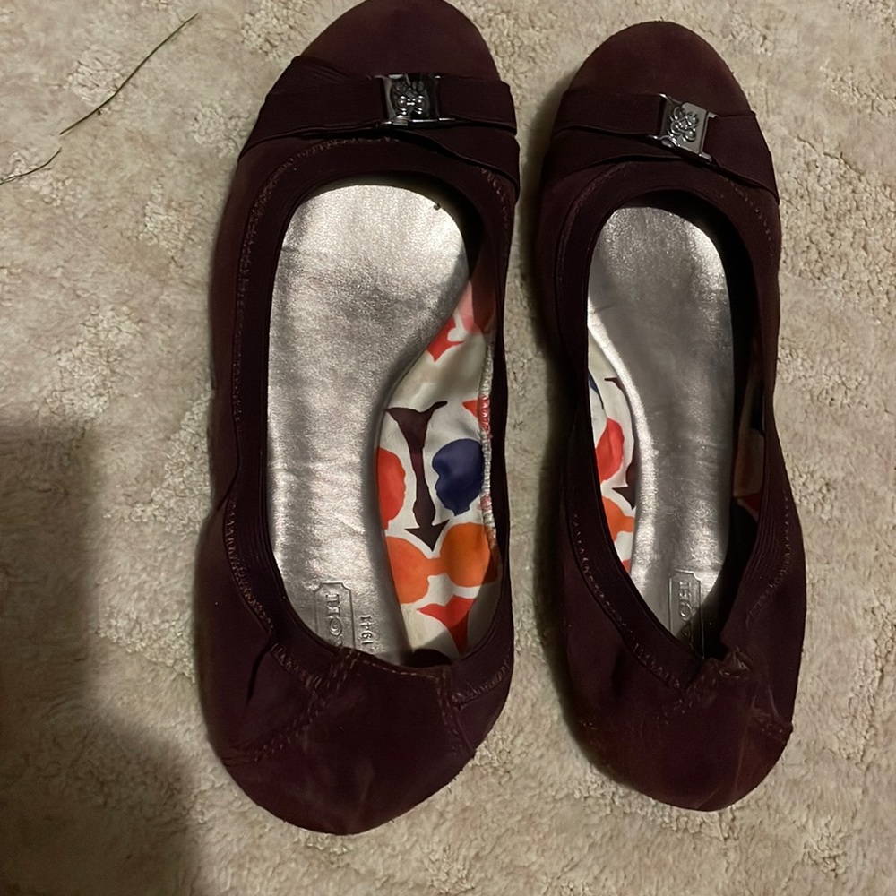 Coach ballets maroon 6.5
